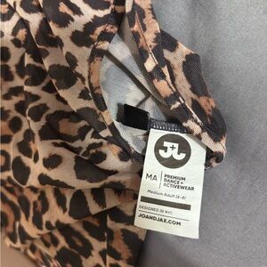 Jo and Jax fitness top